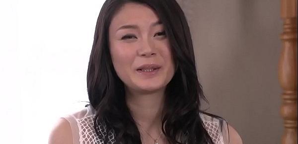  Amateur Kyoko Nakajima receives BBC to drill her holes - More at javhd.net